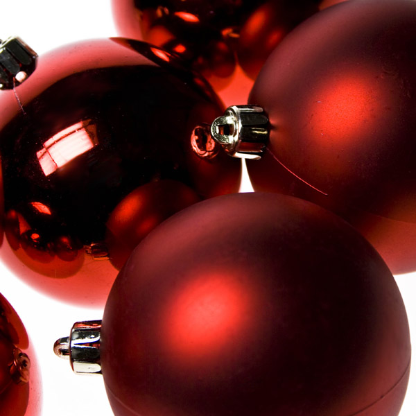 Christmas Red Baubles - Shatterproof - Pack of 6 x 80mm