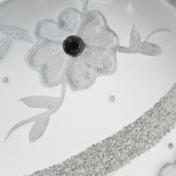 Frosted Round Candle Holder With Flower & Sequin Detailing